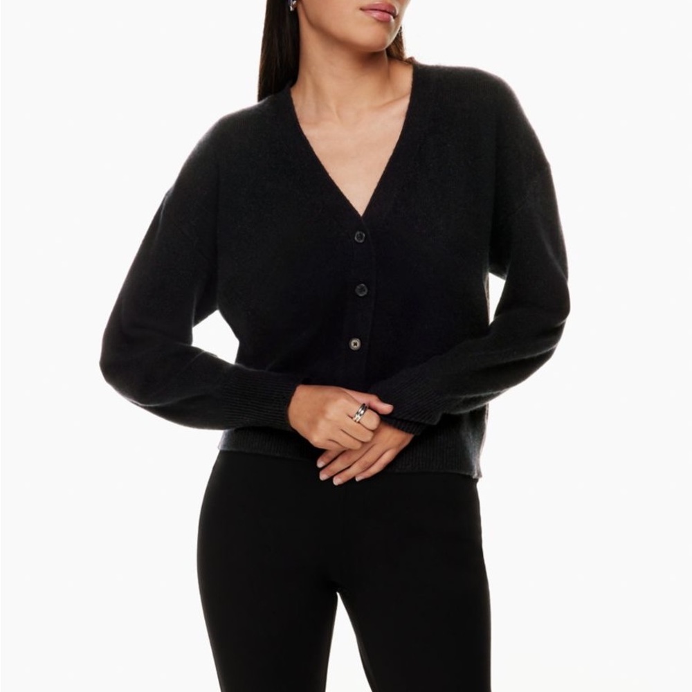 CLUB MONACO 100% Wool Navy Blue Basic Sweater Cardigan Minimalist S-M